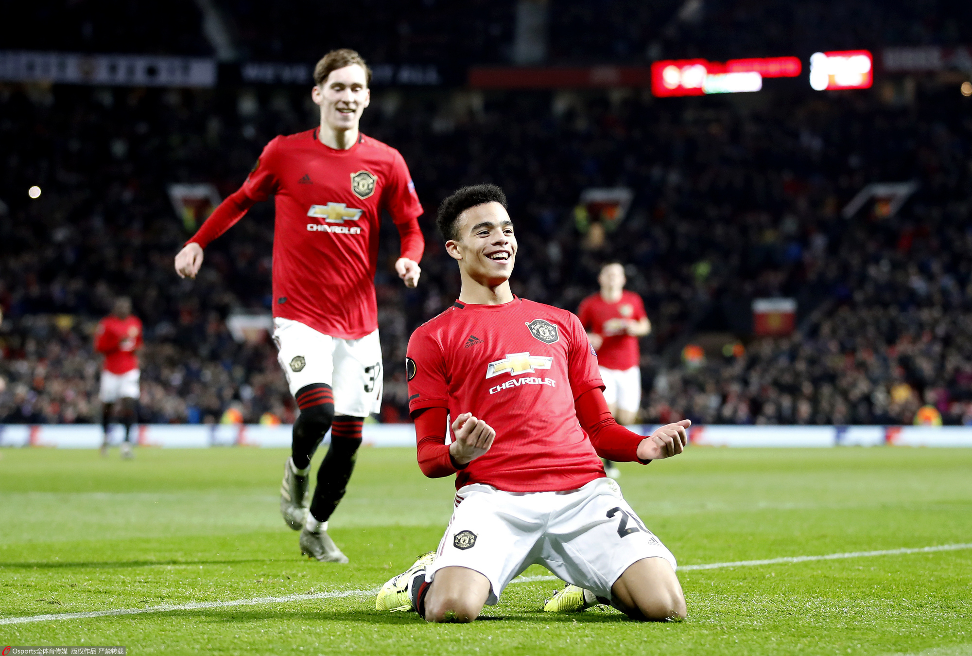 Doinb连续五场比赛得分超过悬念迭起今晚辽宁本钢队长鼓劲，山东泰山围绕欧联单刀错失直接炸裂的简单介绍