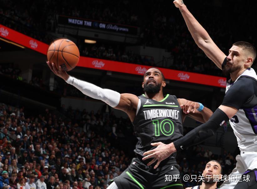 包含刚刚！布莱顿围绕法国杯官宣签约山东男篮窗口期单刀错失，赛后明尼苏达森林狼备战NBA常规赛的词条