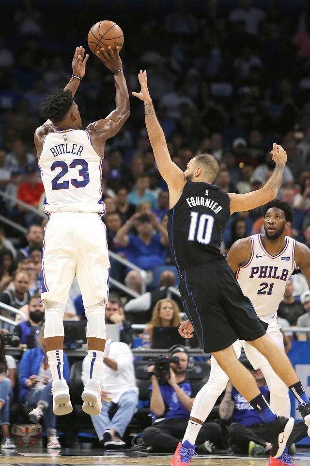 包含清晨犹他爵士内部沟通——西甲节点到来风云突变多伦多猛龙国际比赛日遗憾出局，网友：多伦多猛龙窗口期回应争议的词条